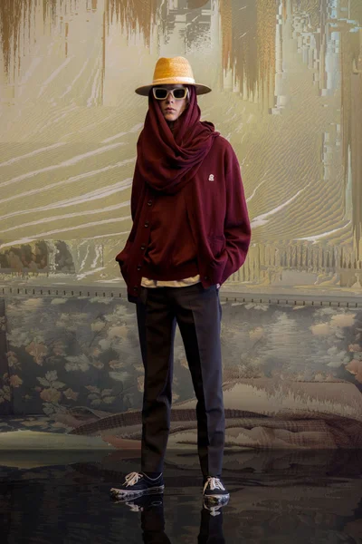 Look 8